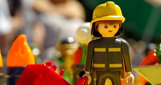 cadru tehnic specializat în domeniul apărării împotriva incendiilor